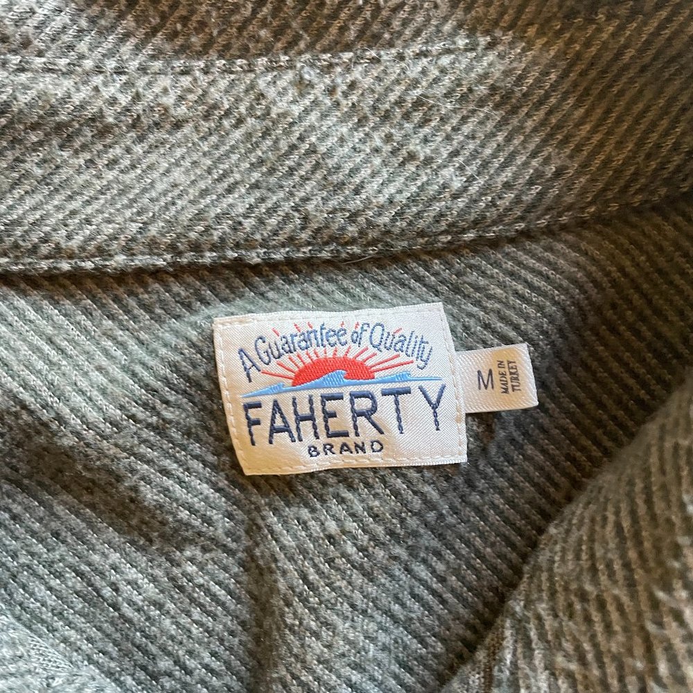 Men's Super Soft Faherty Button Down